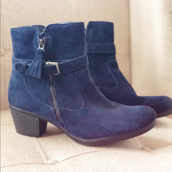 earth origins suede booties